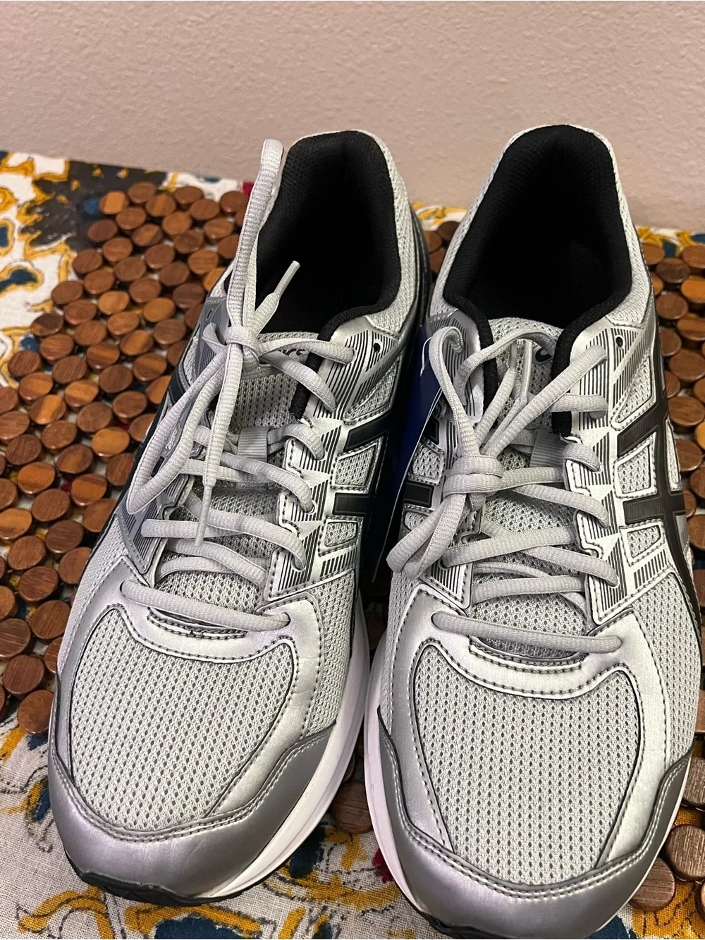 ASICS Jolt Men's Running Shoes Sneakers Size 11.5 glacier grey black carbon NWT
